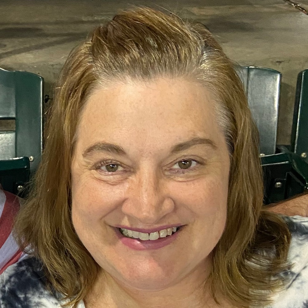 Meet your Posher, Lori